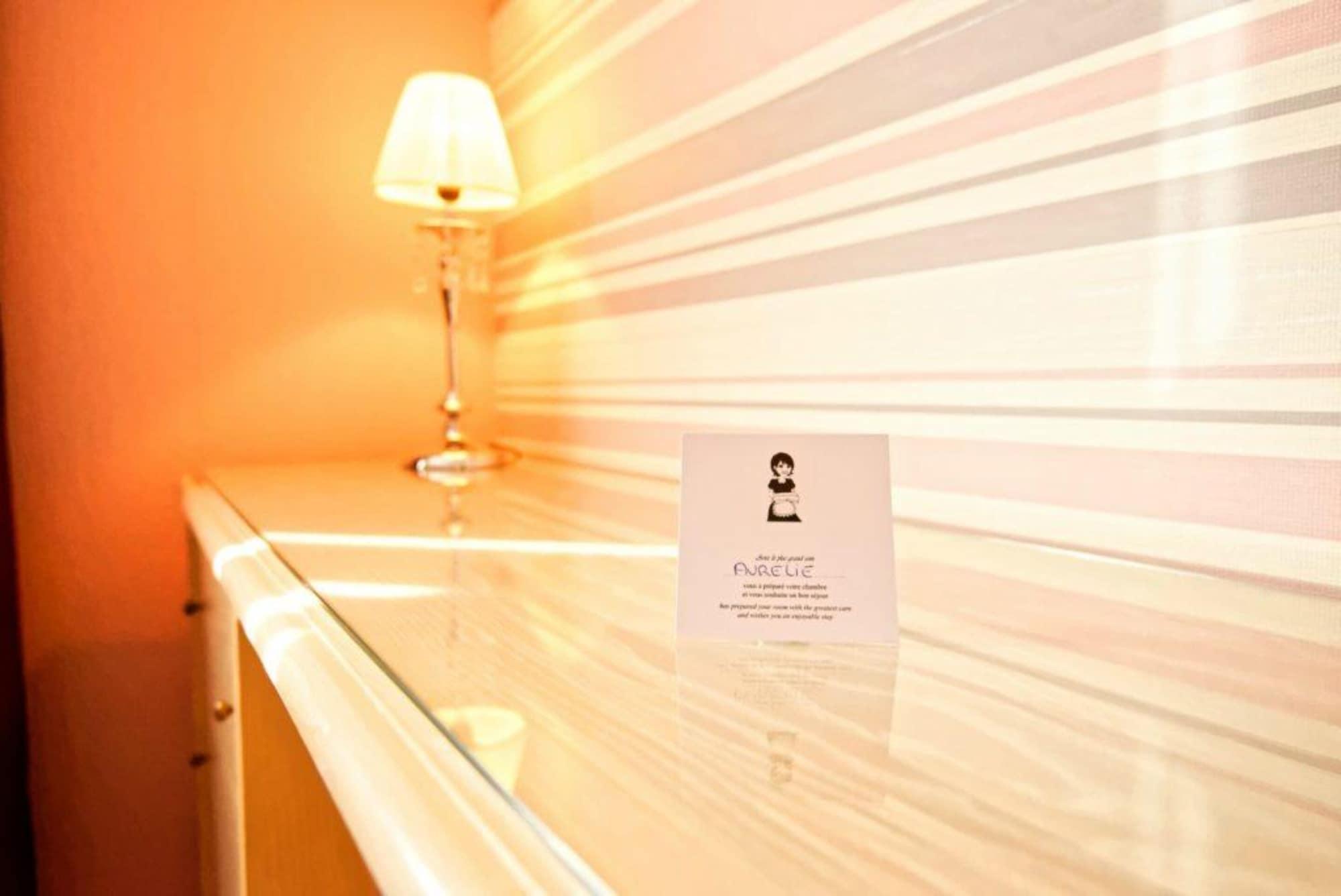 Le Manoir Hotel Orchies ภายนอก รูปภาพ