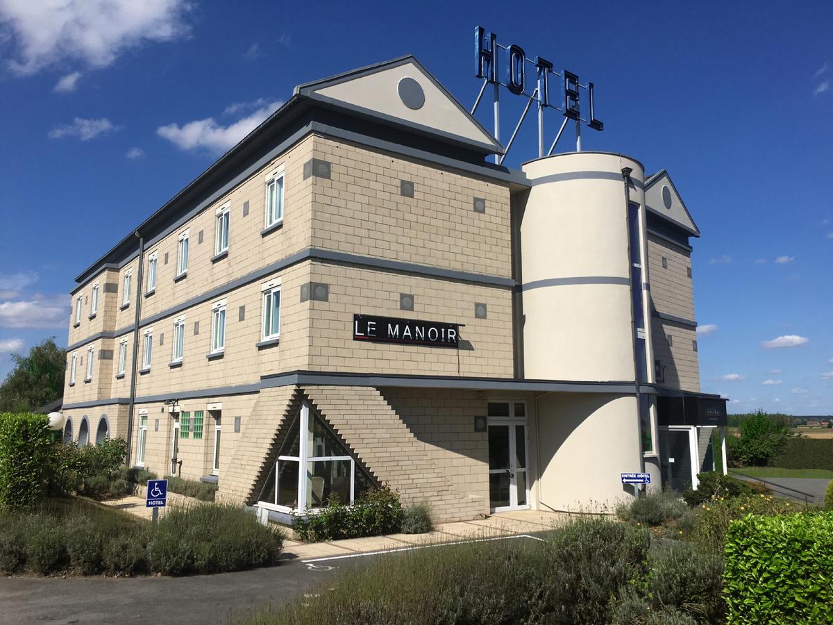 Le Manoir Hotel Orchies ภายนอก รูปภาพ